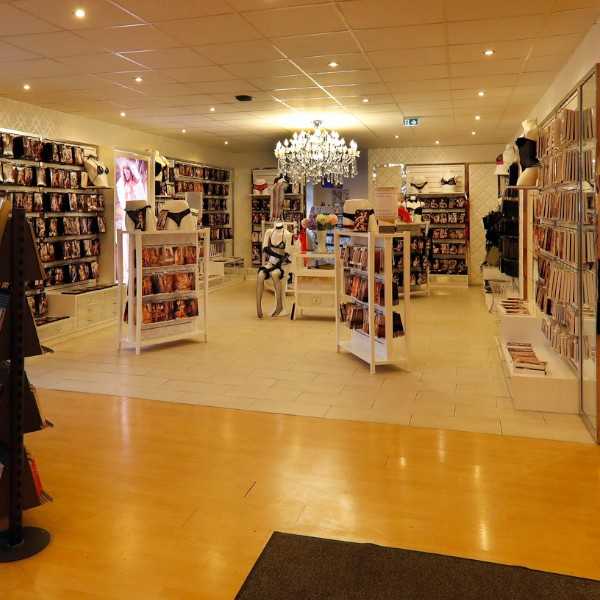 bayrakli erotik shop gizli kargo ve hızlı teslimat - JokerShop İzmir