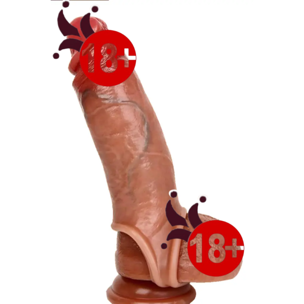 Silikon Testis Halkalı Penis Kılıfı 19 cm, gerçekçi damarlı dış yüzeyi ve testis halkalı ergonomik tasarımıyla üretilmiştir. Yumuşak ve esnek silikon malzemeden üretilen ürün, doğal görünüme yakın bir deneyim sunmak için tasarlanmıştır.